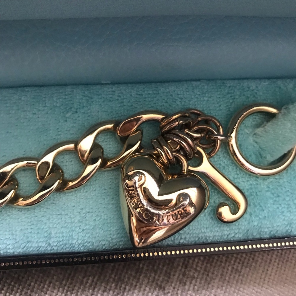 JUICY COUTURE | Gold Chain Bracelet with Heart and Juicy J in Original Box
